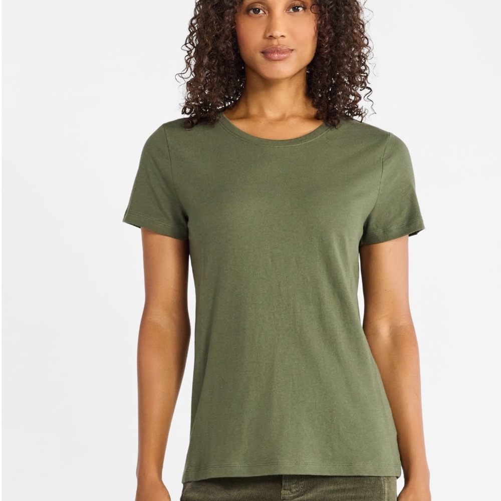 Time and Tru Forest Green Short Sleeve Tee